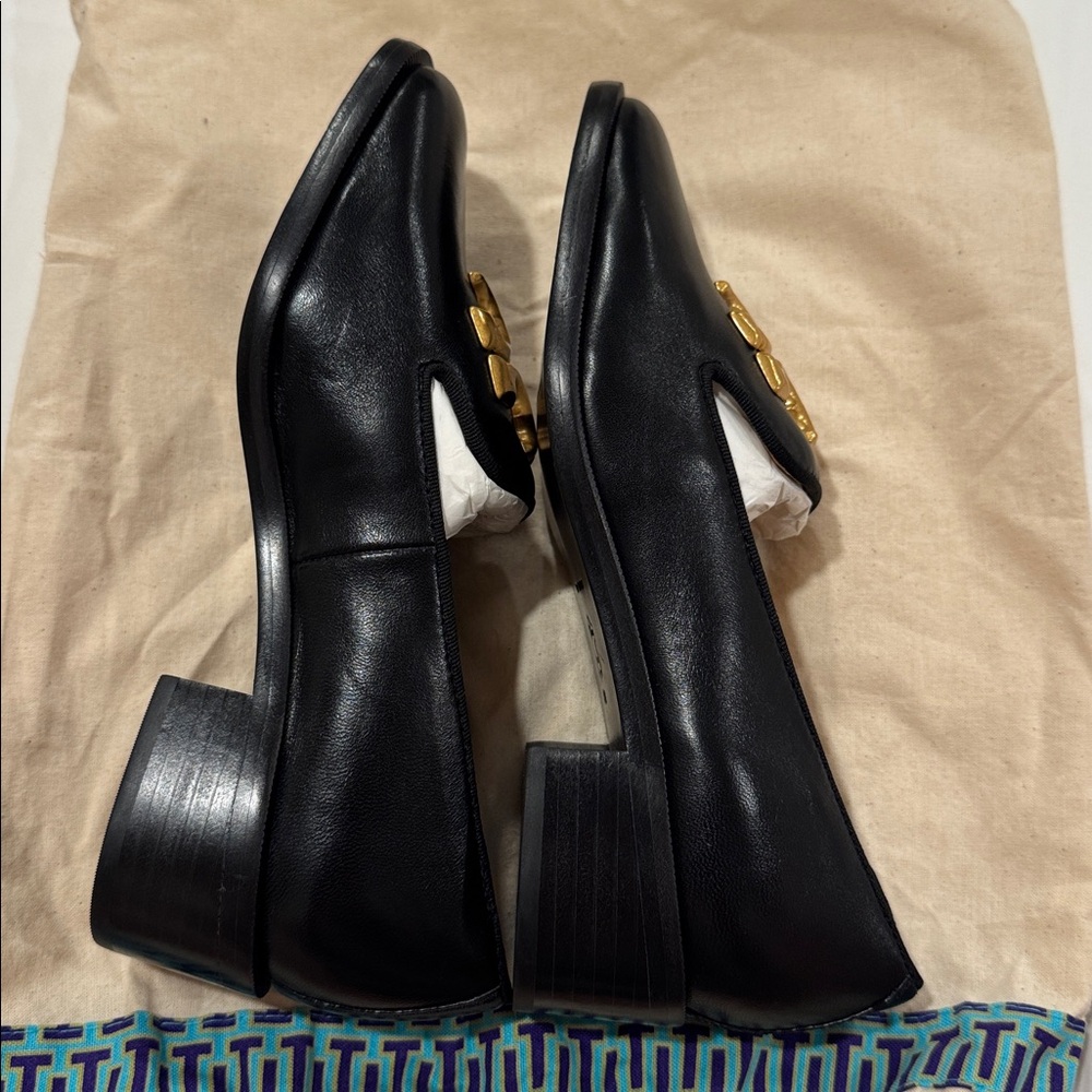 Tory Burch ELEANOR LEATHER LOAFERS IN PERFECT BLACK - Picture 11 of 16